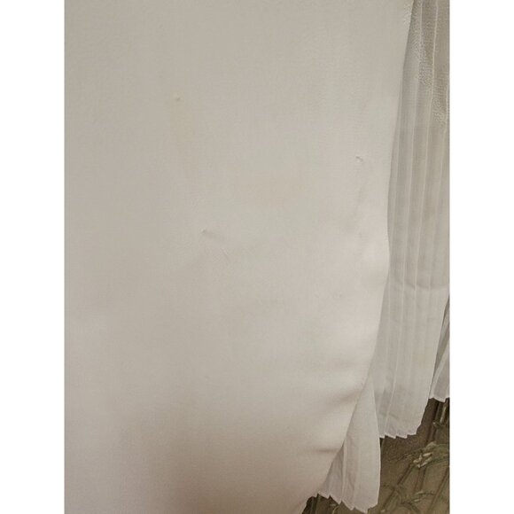 Zara Trafaluc White Sleeveless Blouse With Pleated Back USA S - Picture 2 of 5